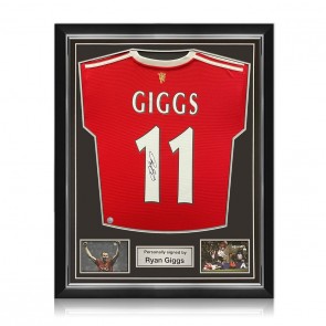 Ryan Giggs Signed Manchester United 2021-22 Football Shirt. Superior Frame