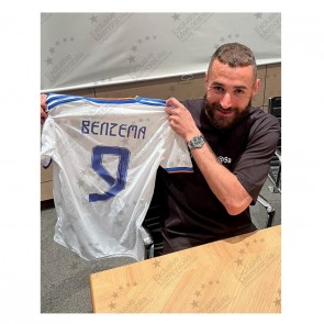 Karim Benzema Signed Real Madrid 2021-22 Football Shirt. Deluxe Frame
