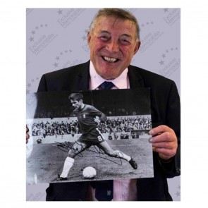  Bobby Tambling Signed Chelsea Photo: In Action