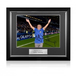  Bobby Tambling Signed Chelsea Photo: The Bridge. Deluxe Frame