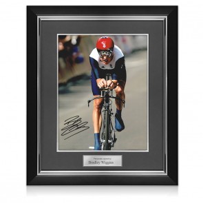 Bradley Wiggins Signed Cycling Photo: London 2012. Deluxe Frame