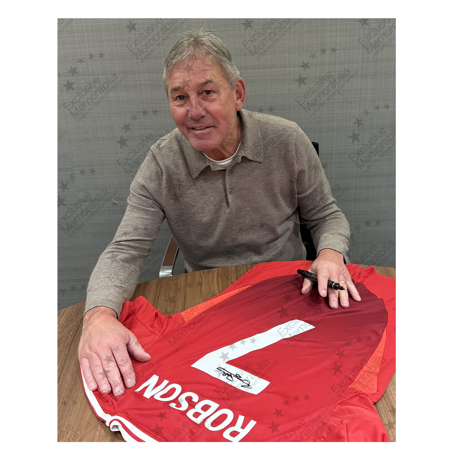 Bryan Robson Signed Manchester United 2024-25 Football Shirt. Icon Frame