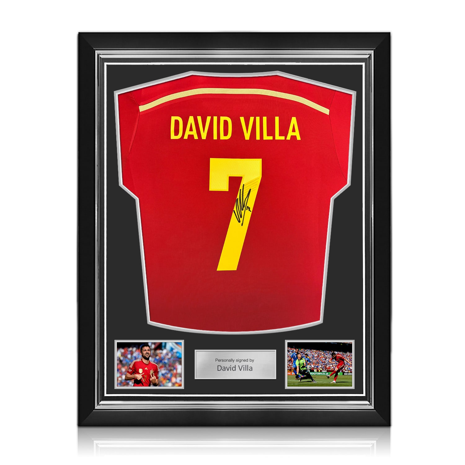 David Villa Signed Original Spain 2013-15 Football Shirt. Superior Frame