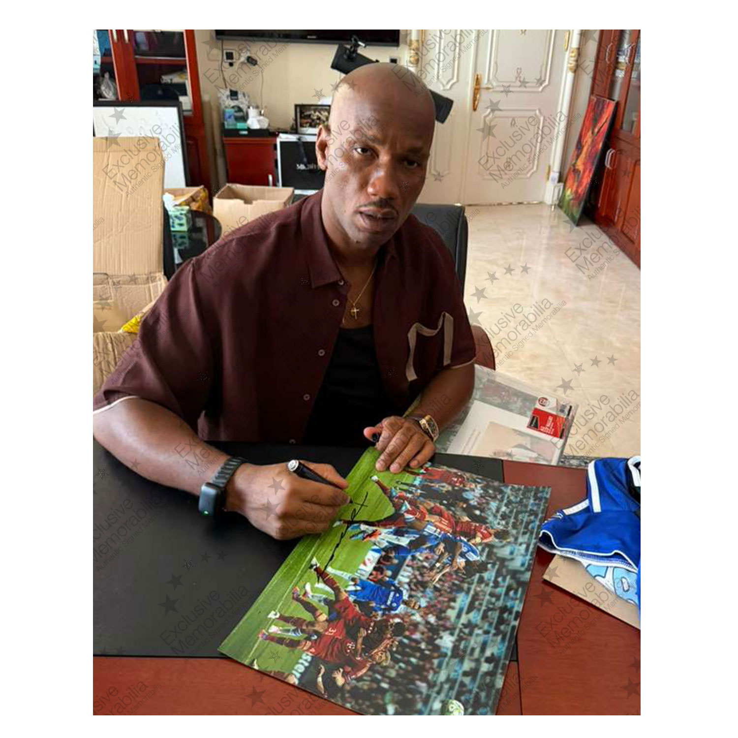Didier Drogba Signed Chelsea Football Photo: UCL Header. Deluxe Frame