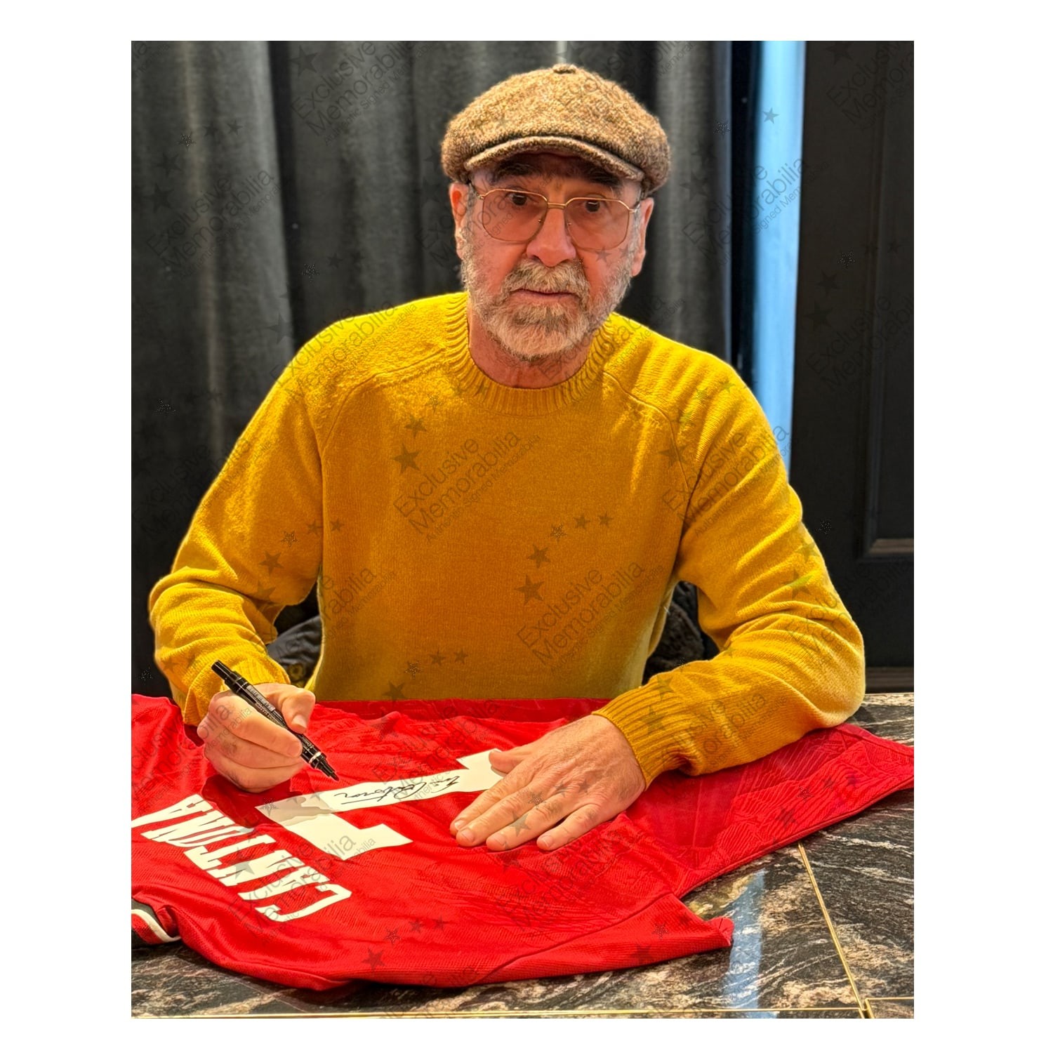 Eric Cantona Signed Original Manchester United 1994-96 Home Football Shirt