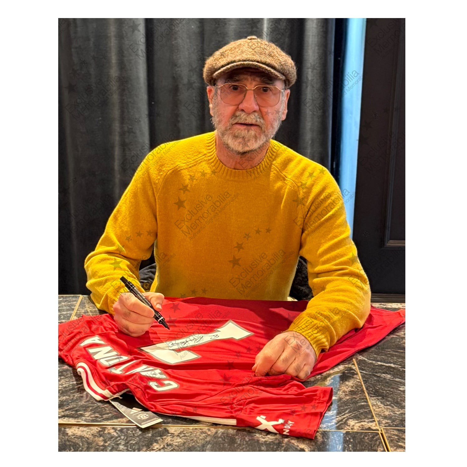 Eric Cantona Signed Manchester United 2024-25 Football Shirt. Superior Frame