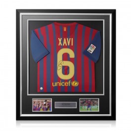 Xavi Hernandez Signed Barcelona 2011-12 Football Shirt. Deluxe Framed