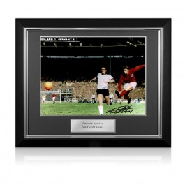 Geoff Hurst Signed England Football Photo: 1966 World Cup. Deluxe Frame