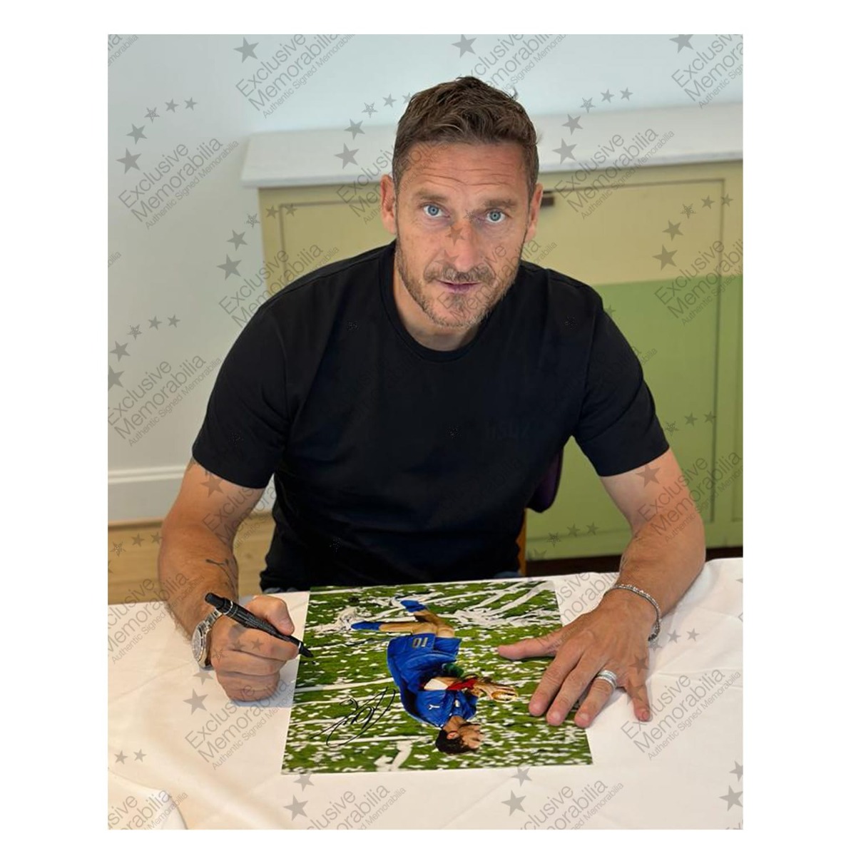Francesco Totti Signed Italy Football Photo: World Cup Winner