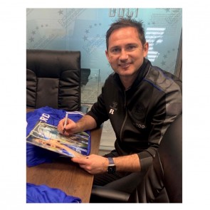 Frank Lampard Signed Chelsea Football Photo: 2012 Champions. Deluxe Frame