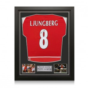 Freddie Ljungberg Signed Arsenal 2002-04 Football Shirt. Standard Frame