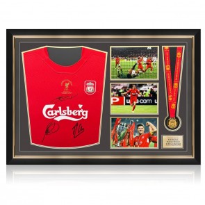 Steven Gerrard, Xabi Alonso and Vladimir Smicer Signed Liverpool 2005 Football Shirt. Framed Istanbul Presentation 