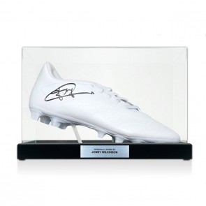 Jonny Wilkinson Signed White Boot. In Display Case With Plaque