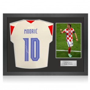Luka Modric Signed Croatia 2020-21 Football Shirt. Icon Frame