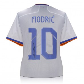 Luka Modric Signed Real Madrid 2021-22 Football Shirt