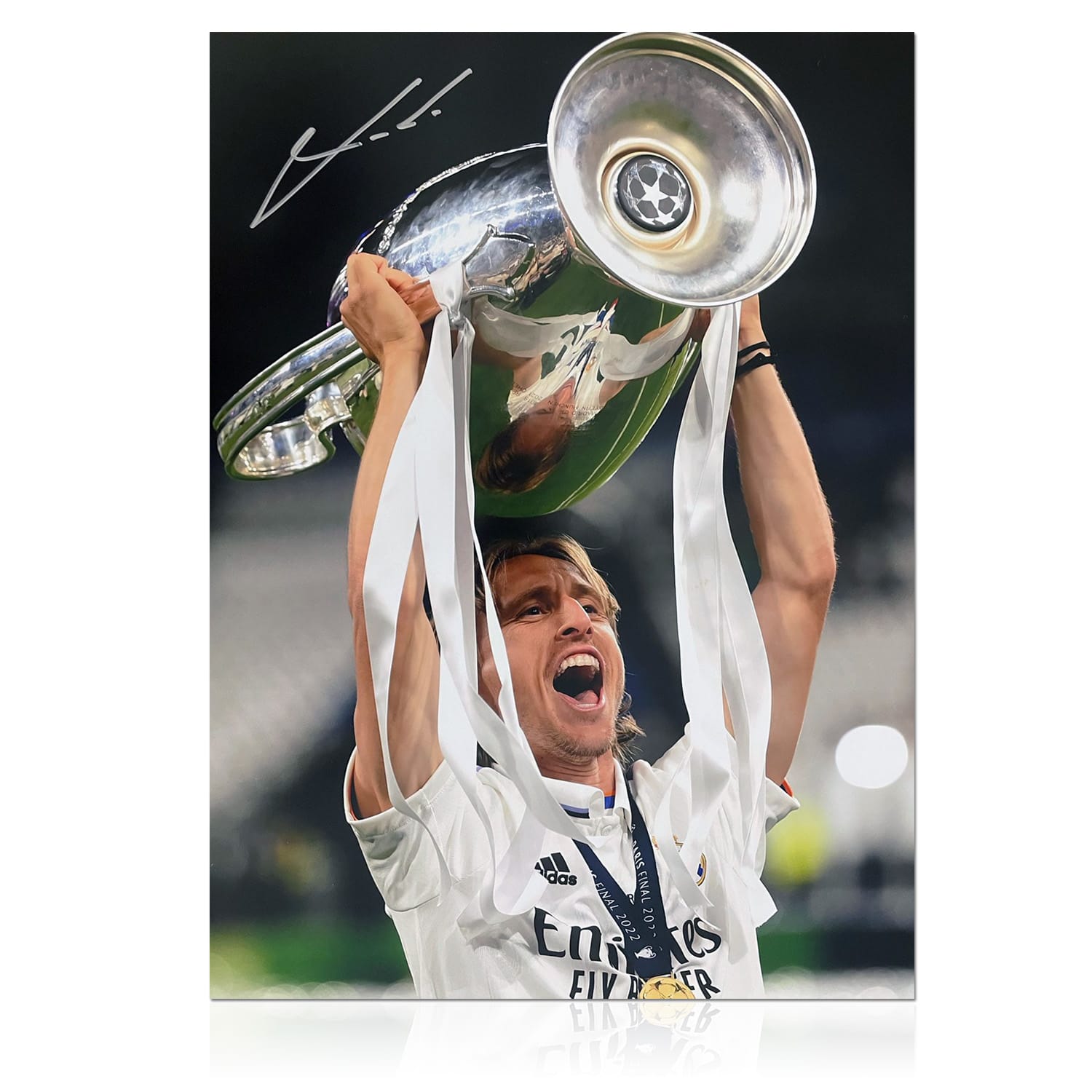 Luka Modric Signed Real Madrid Football Photo: UCL Winner