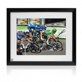 Mark Cavendish Signed Cycling Photo: 34th Stage Victory. Framed