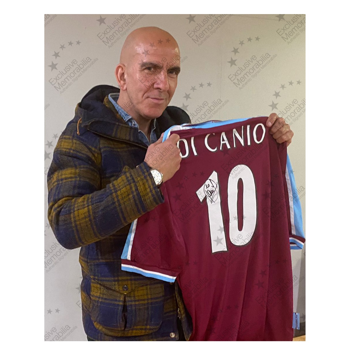 Paolo Di Canio Signed West Ham United 2000 Football Shirt. Superior Frame
