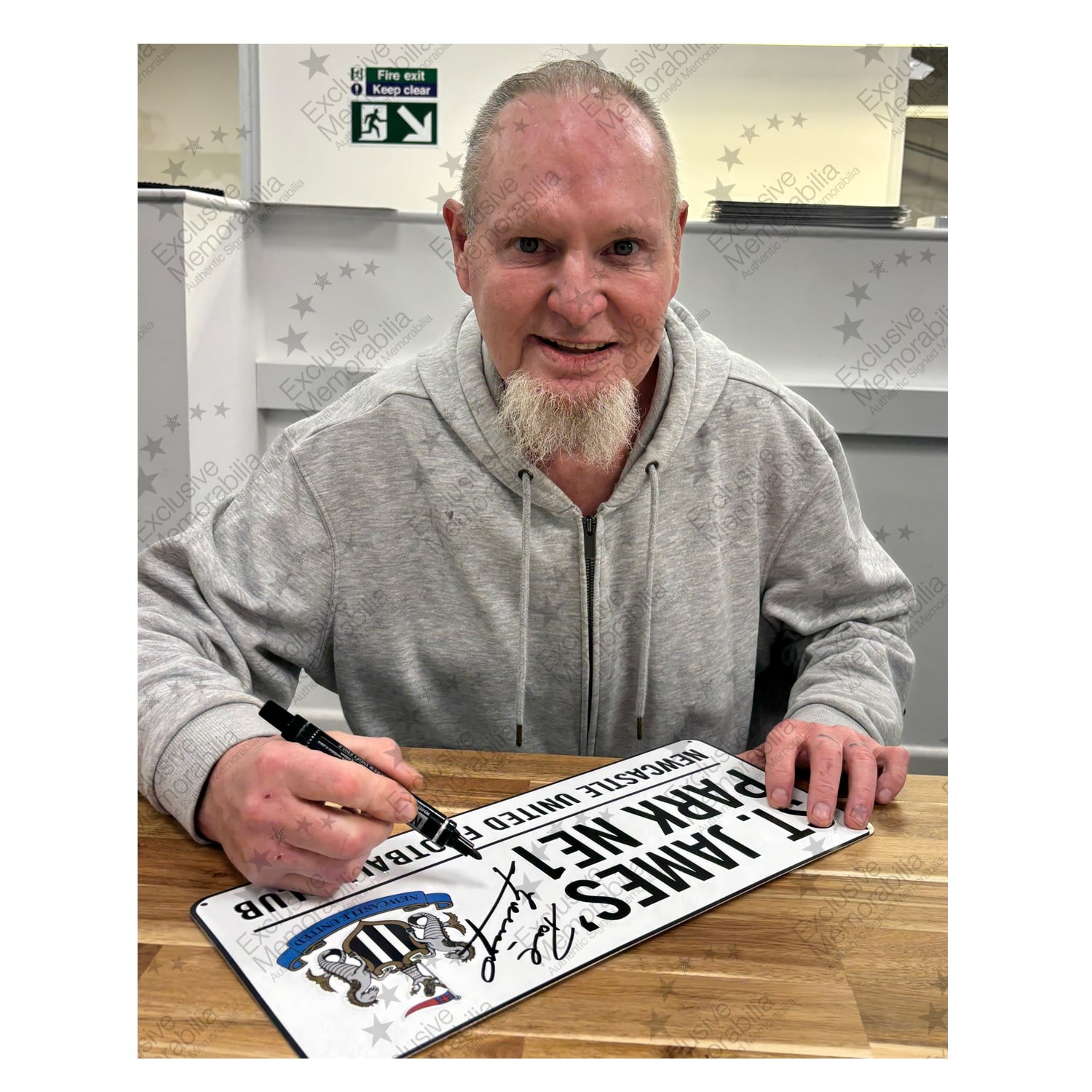 Paul Gascoigne Signed Newcastle United Street Sign. Framed