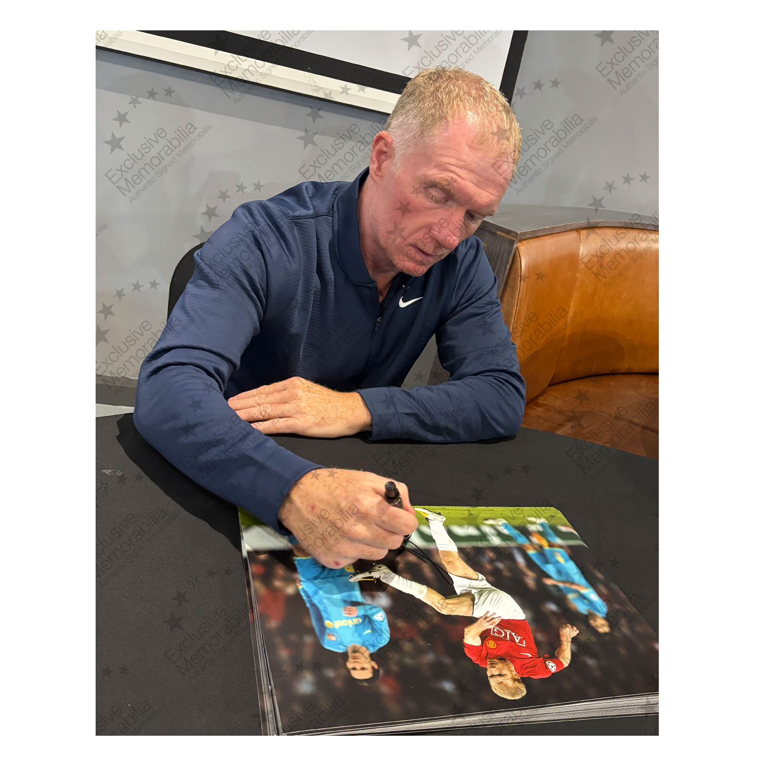 Paul Scholes Signed Manchester United Football Photo: UCL Volley. Deluxe Frame