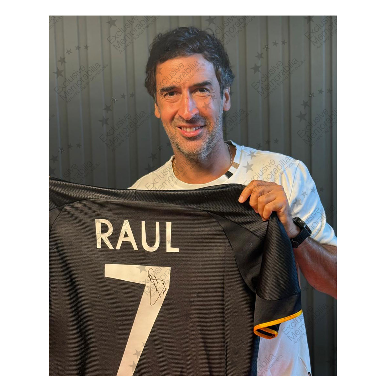 Raul Signed Real Madrid 1999-00 Away Football Shirt. Standard Frame