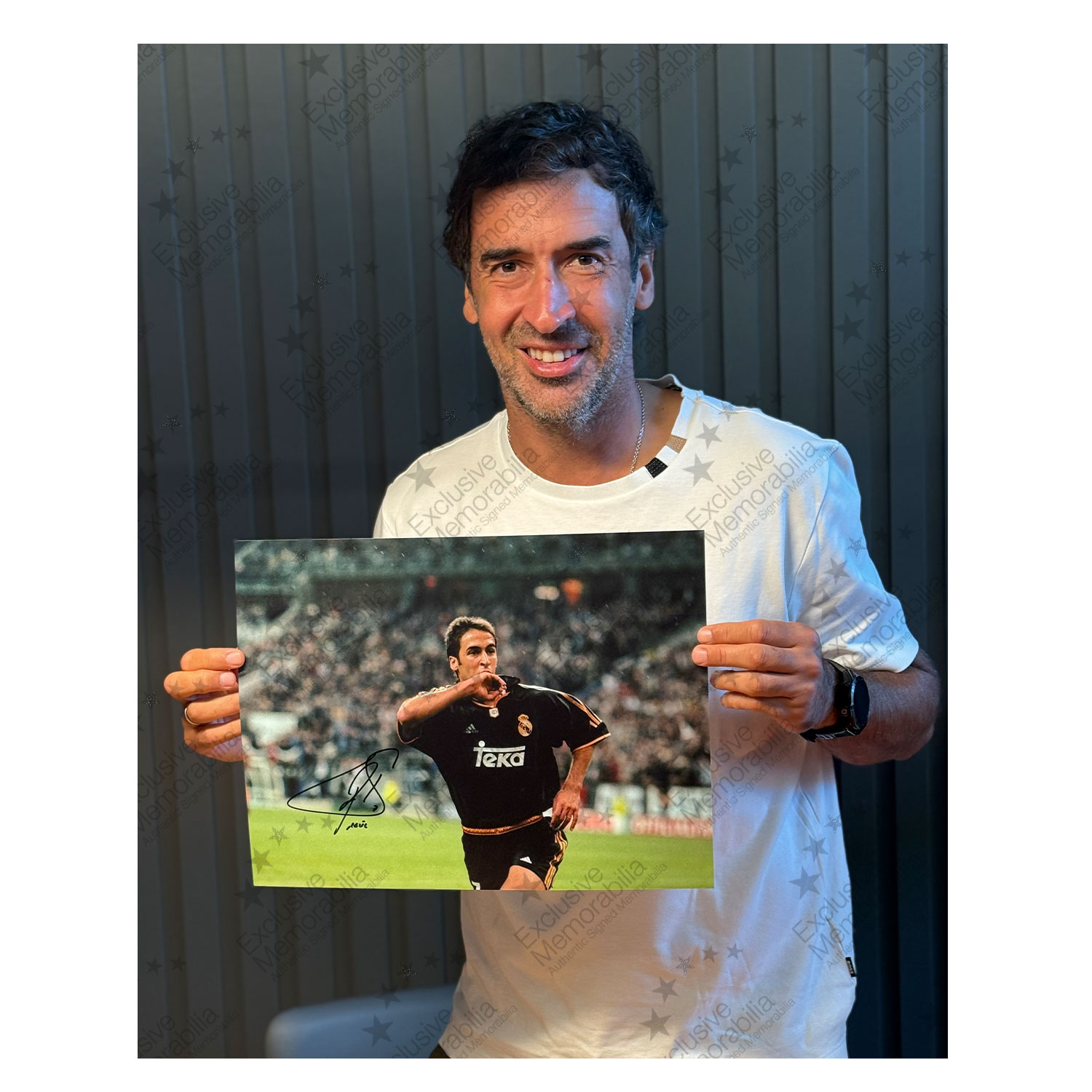 Raul Signed Real Madrid Football Photo. Deluxe Frame