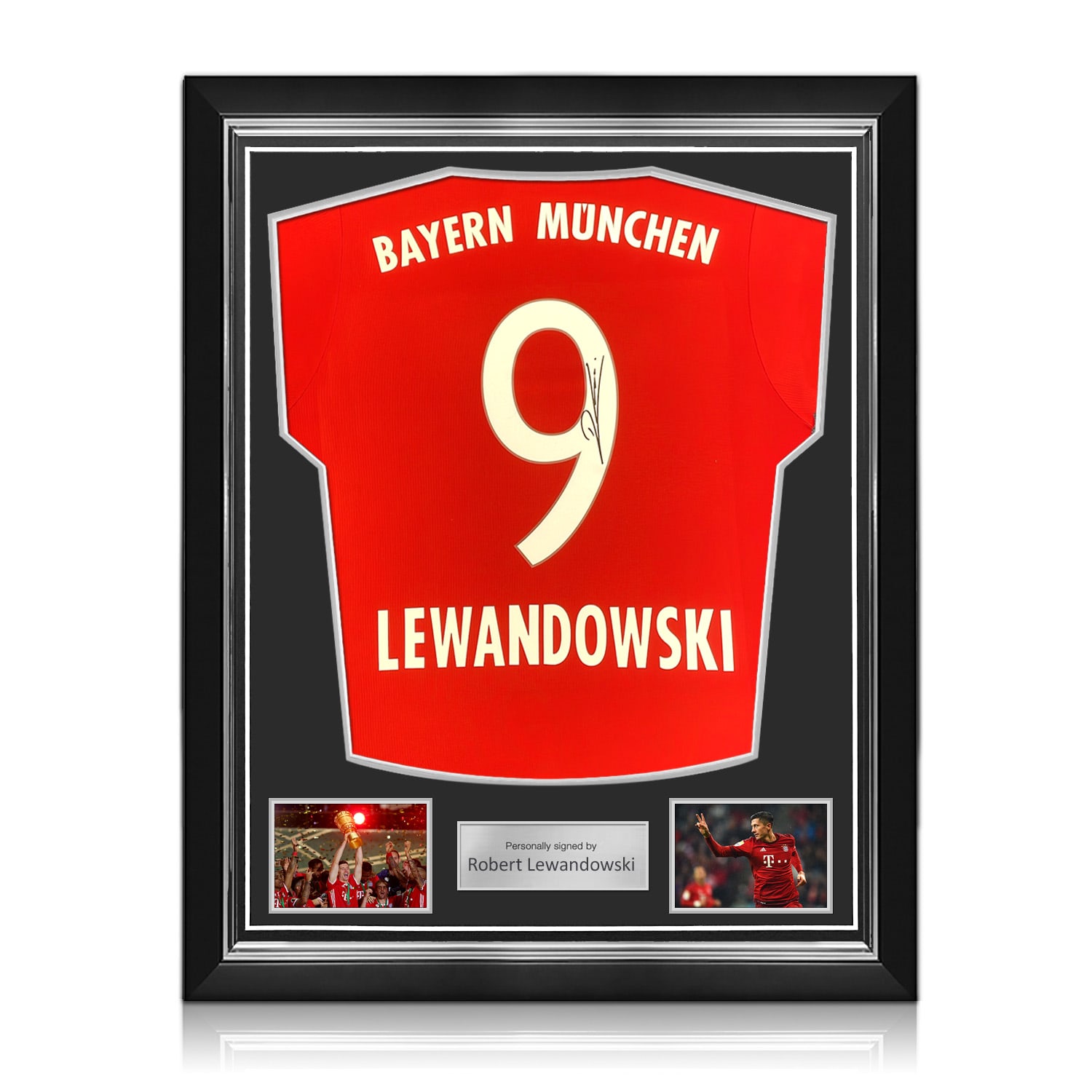 Robert Lewandowski Signed Bayern Munich 2015-16 Home Football Shirt. Superior Frame