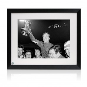 Ron Harris Signed Chelsea Photo: Victory Over Leeds. Framed