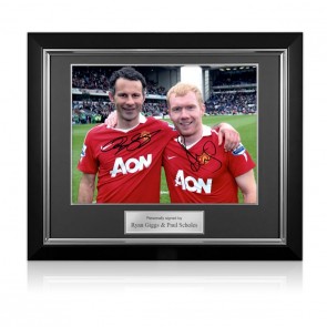 Ryan Giggs And Paul Scholes Signed Manchester United Football Photo. Deluxe Frame