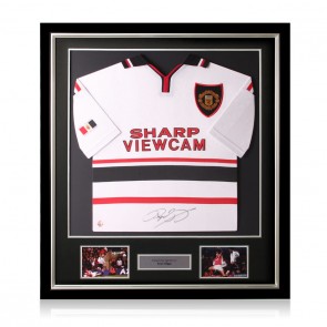 Ryan Giggs Signed Manchester United 1999 Away Football Shirt. Deluxe Frame