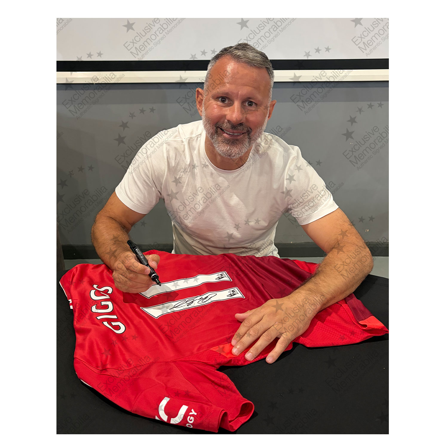 Ryan Giggs Signed Manchester United 2024-25 Football Shirt. Standard Frame