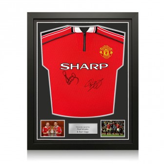 Paul Scholes & Ryan Giggs Signed Manchester United 1998-00 Football Shirt. Standard Frame