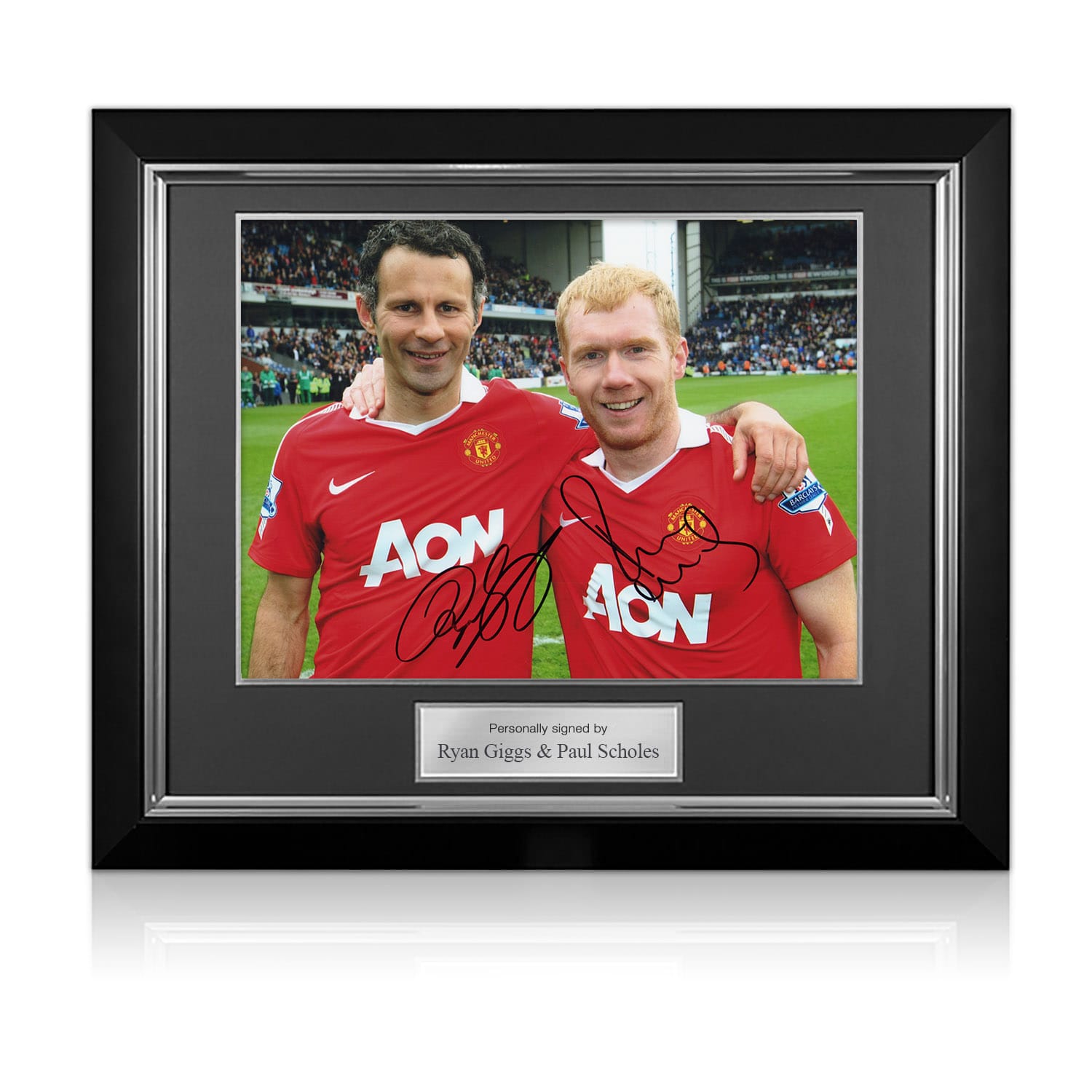 Paul Scholes & Ryan Giggs Signed Manchester United Football Photo. Deluxe Frame