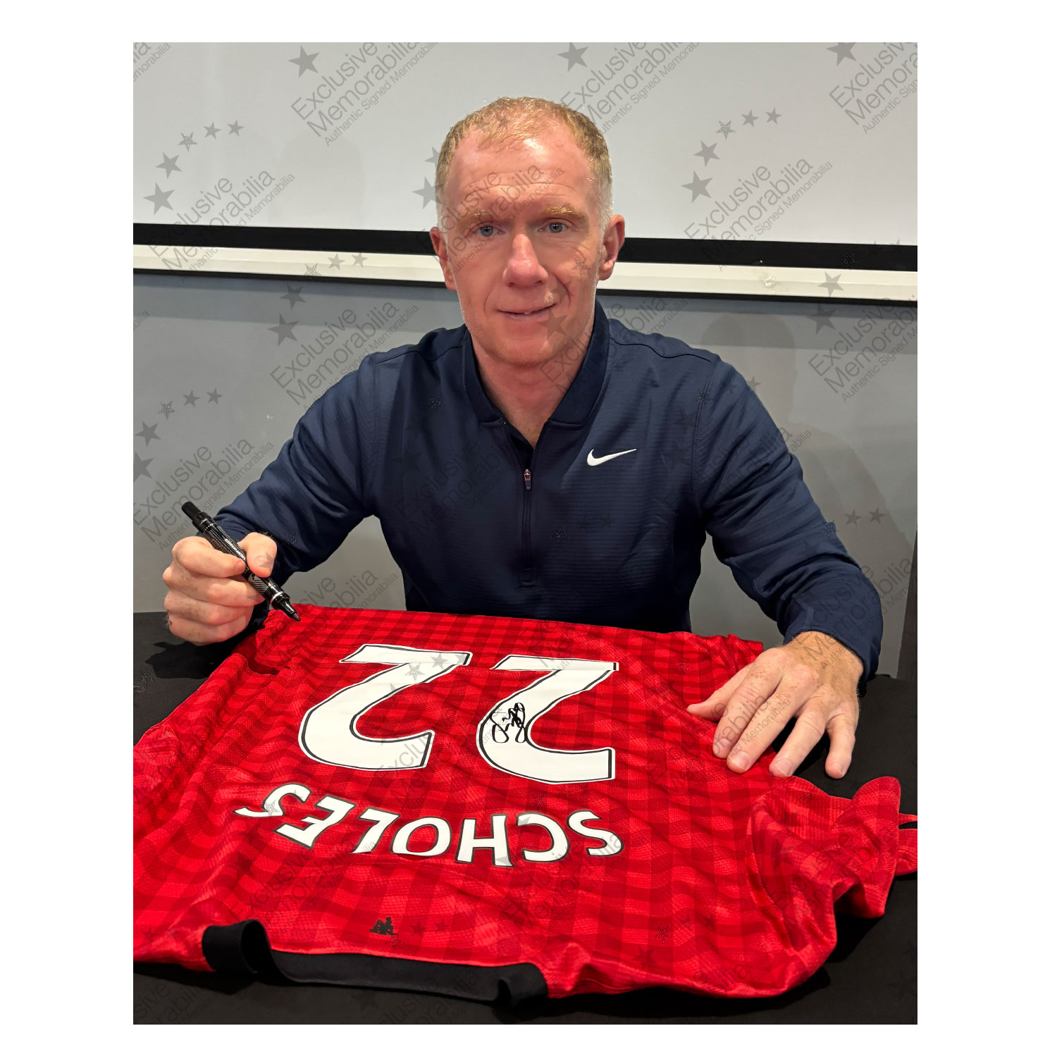 Paul Scholes Signed Original Manchester United 2012-13 Football Shirt. Standard Frame