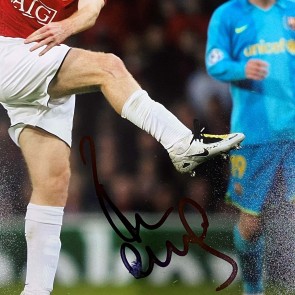 Paul Scholes Signed Manchester United Photo: Barcelona Strike. Damaged K