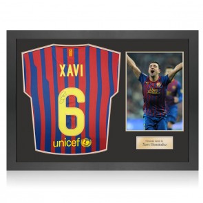 Xavi Hernandez Signed Barcelona 2011-12 Football Shirt. Icon Frame