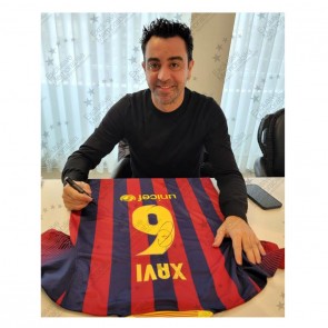 Xavi Hernandez Signed Barcelona 2013-14 Football Shirt. Superior Frame