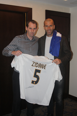 Zinedine Zidane signed Madrid shirt